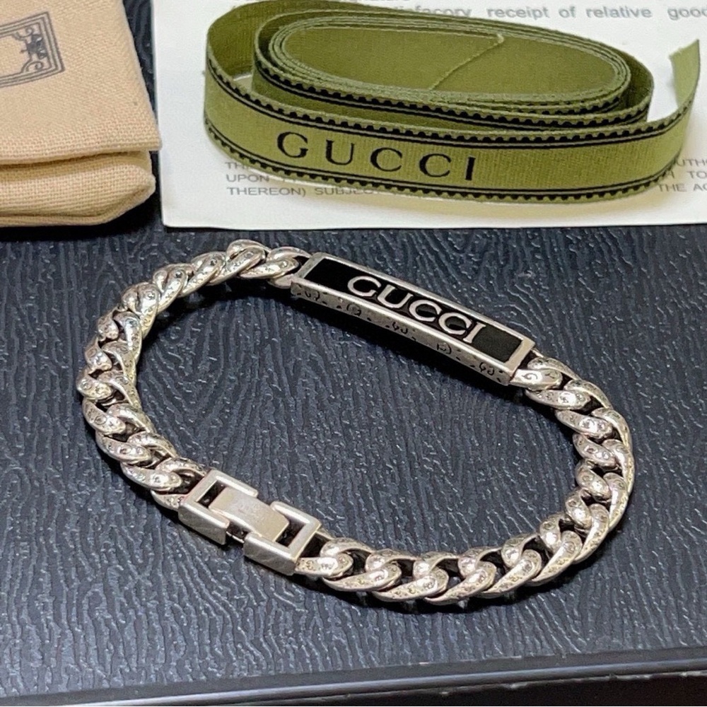 Gucci Silver Chain Bracelet